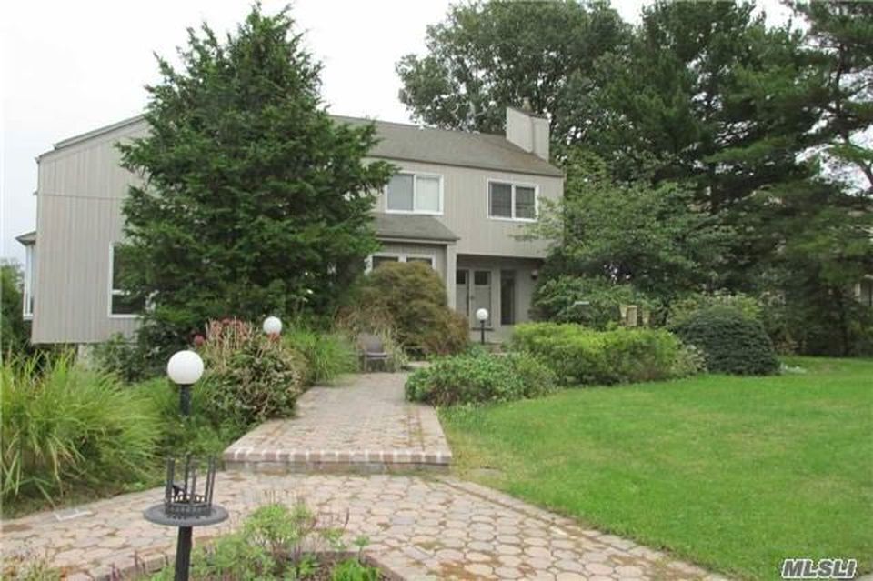 116 Nadia Ct, Port Jefferson, NY 11777 -  $829,900 home for sale, house images, photos and pics gallery