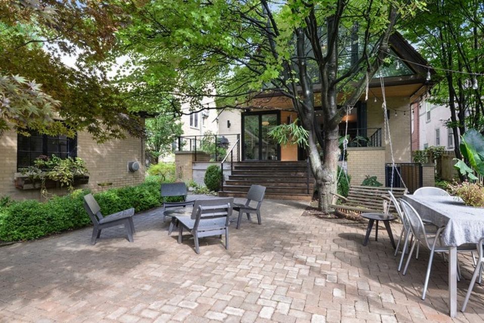 1516 Lincoln St, Evanston, IL 60201 -  $1,095,000 home for sale, house images, photos and pics gallery