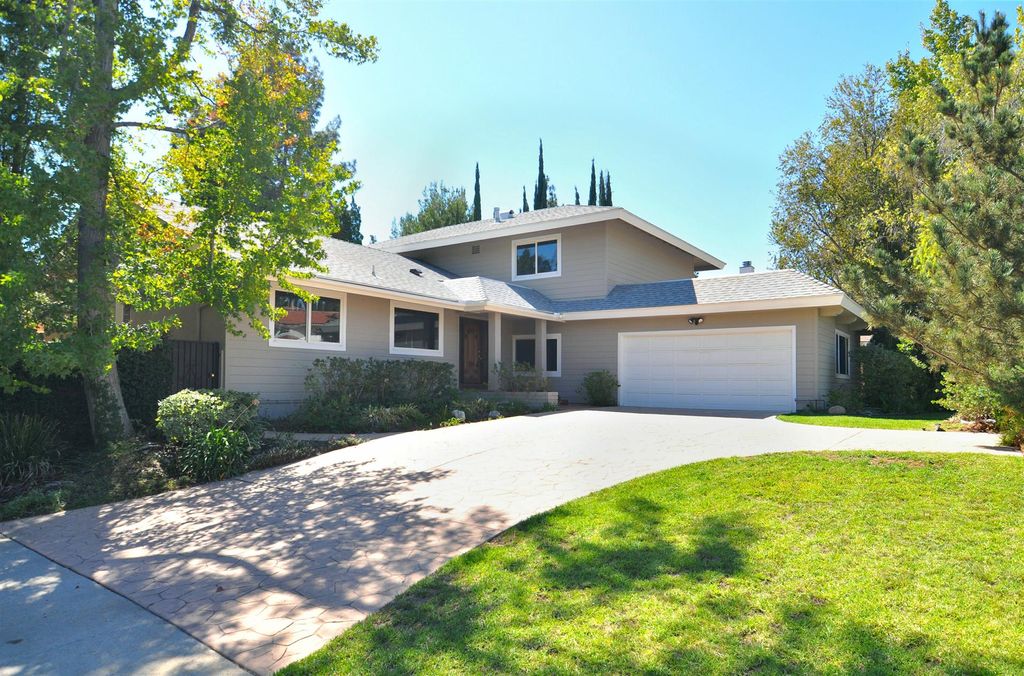 19520 Tulsa St, Northridge, CA 91326 -  $949,990 home for sale, house images, photos and pics gallery