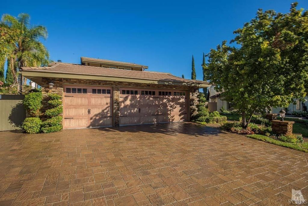 1965 Daylight Ct, Thousand Oaks, CA 91362 -  $1,069,000 home for sale, house images, photos and pics gallery