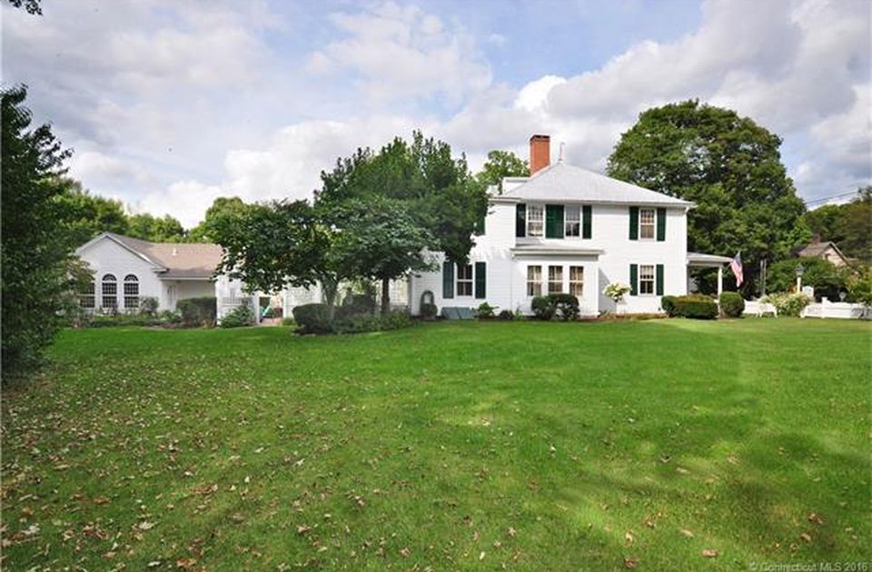 270 Main St S, Woodbury, CT 06798 -  $895,000 home for sale, house images, photos and pics gallery