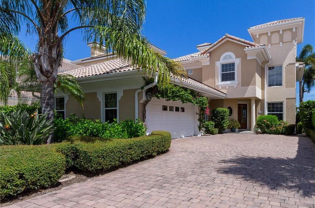 5480 E Harbor Village Dr, Vero Beach, FL 32967 -  $975,000 home for sale, house images, photos and pics gallery