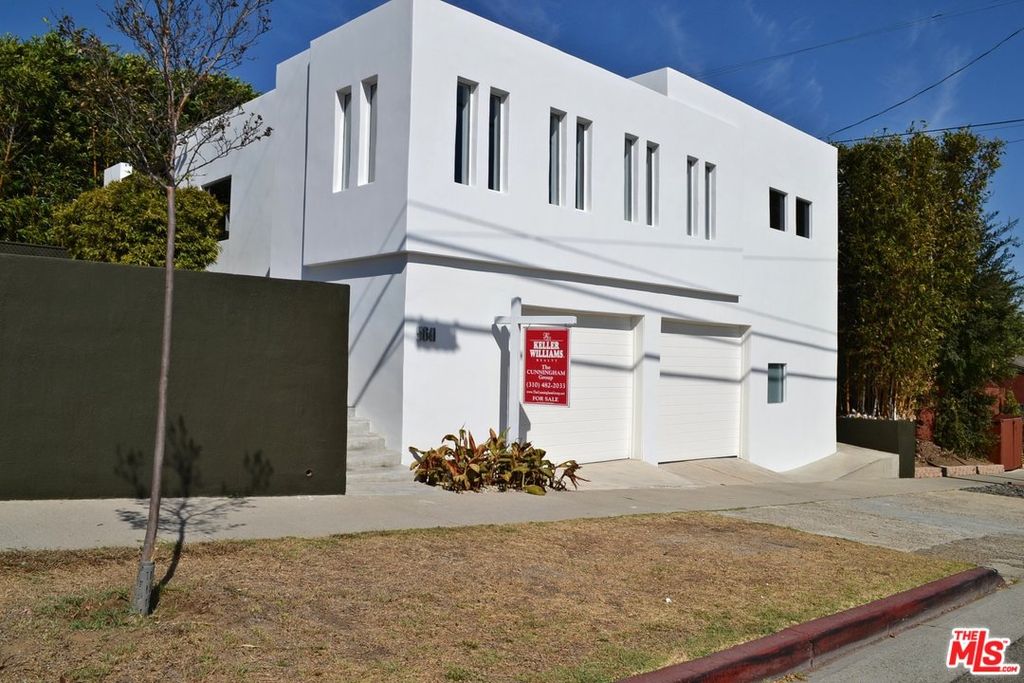 5841 Airdrome St, Los Angeles, CA 90019 -  $987,500 home for sale, house images, photos and pics gallery