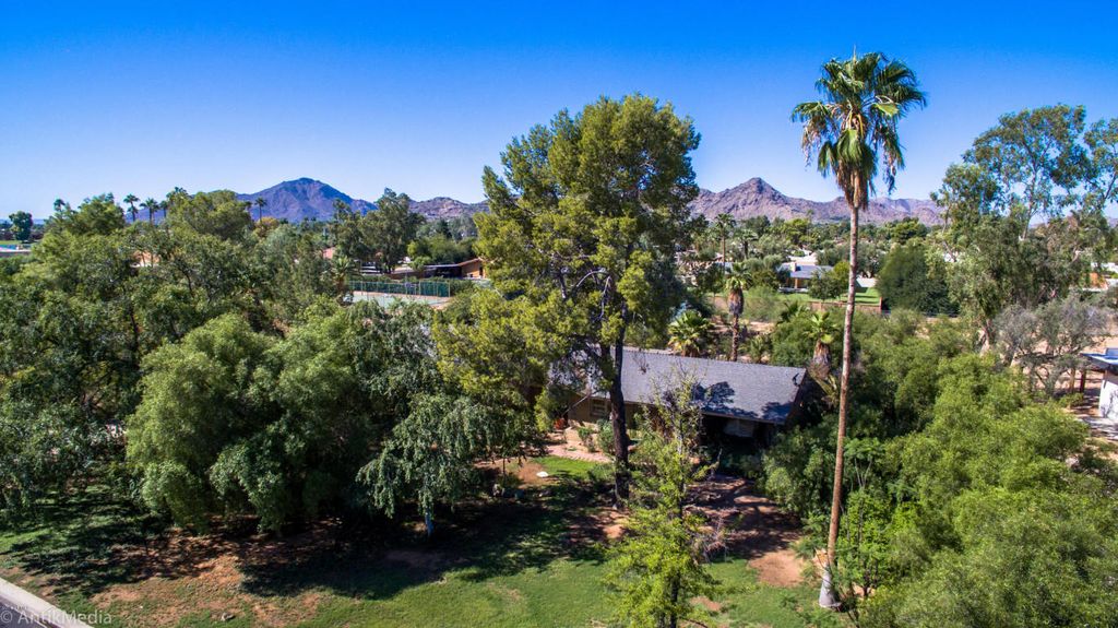 8016 N 74th Pl, Scottsdale, AZ 85258 -  $1,195,000 home for sale, house images, photos and pics gallery