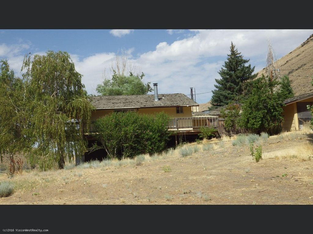 Willow Crk, Orovada, NV 89425 -  $960,000 home for sale, house images, photos and pics gallery