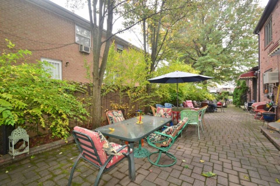 4219 219th St, Flushing, NY 11361 -  $1,088,888 home for sale, house images, photos and pics gallery