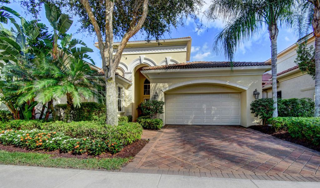 118 Monte Carlo Dr, Palm Beach Gardens, FL 33418 -  $1,099,000 home for sale, house images, photos and pics gallery