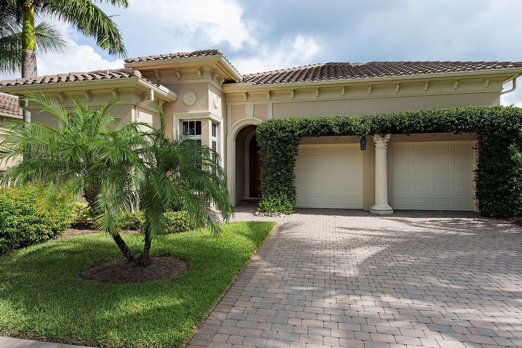3267 Hyacinth Dr, Naples, FL 34114 -  $1,250,000 home for sale, house images, photos and pics gallery