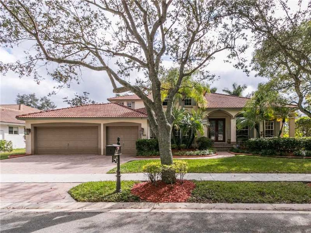 363 Mallard Rd, Weston, FL 33327 -  $925,000 home for sale, house images, photos and pics gallery
