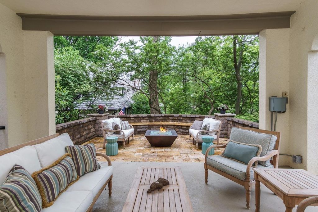 1330 Observatory Dr, Cincinnati, OH 45208 -  $1,175,000 home for sale, house images, photos and pics gallery