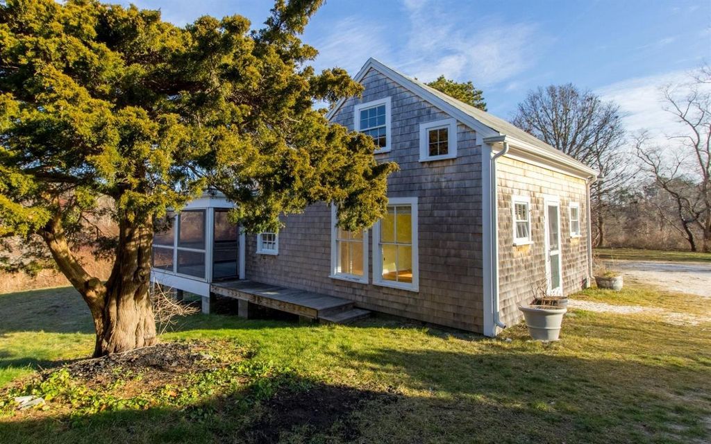 150 Chequessett Neck Rd, Wellfleet, MA 02667 -  $1,200,000 home for sale, house images, photos and pics gallery