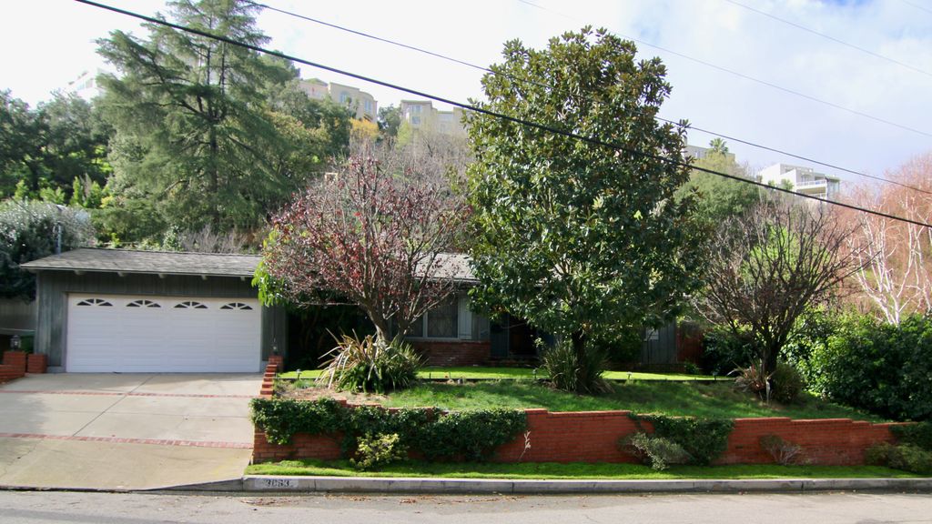 3663 Goodland Ave, Studio City, CA 91604 -  $1,119,000 home for sale, house images, photos and pics gallery