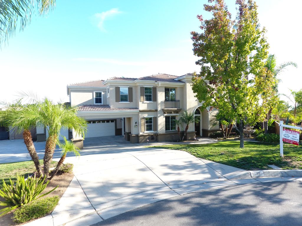 9077 Mustang Rd, Rancho Cucamonga, CA 91701 -  $1,175,000 home for sale, house images, photos and pics gallery