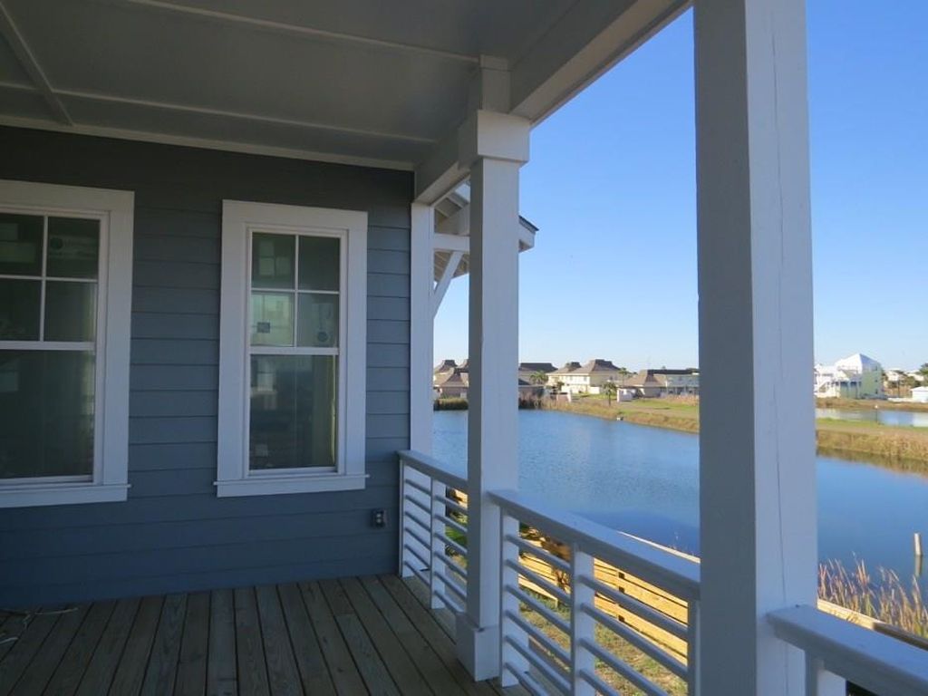 279 Hide Away Dr, Port Aransas, TX 78373 -  $1,150,000 home for sale, house images, photos and pics gallery