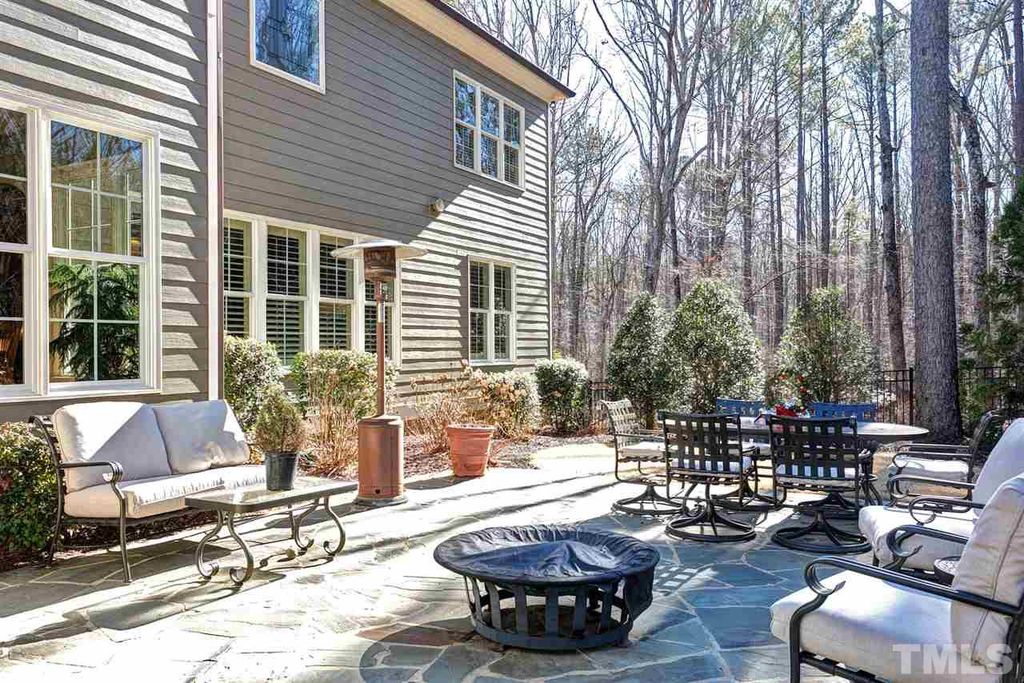 6860 Piershill Ln, Cary, NC 27519 -  $1,090,000 home for sale, house images, photos and pics gallery