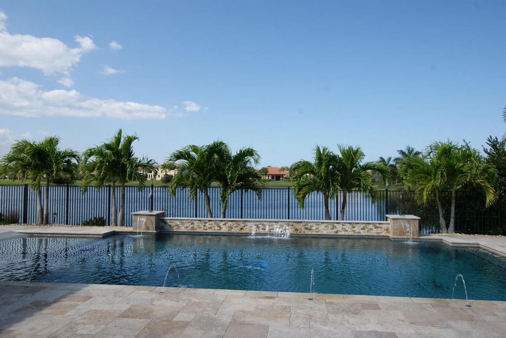 105 Casa Cir, Jupiter, FL 33458 -  $1,125,000 home for sale, house images, photos and pics gallery