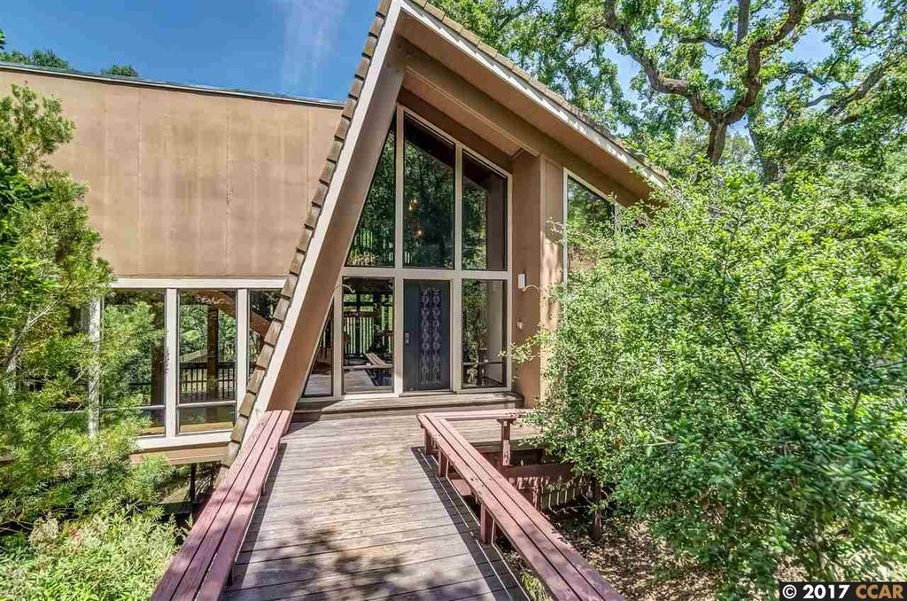 1 Cattle Chute Rd, Lafayette, CA 94549 -  $1,039,000 home for sale, house images, photos and pics gallery