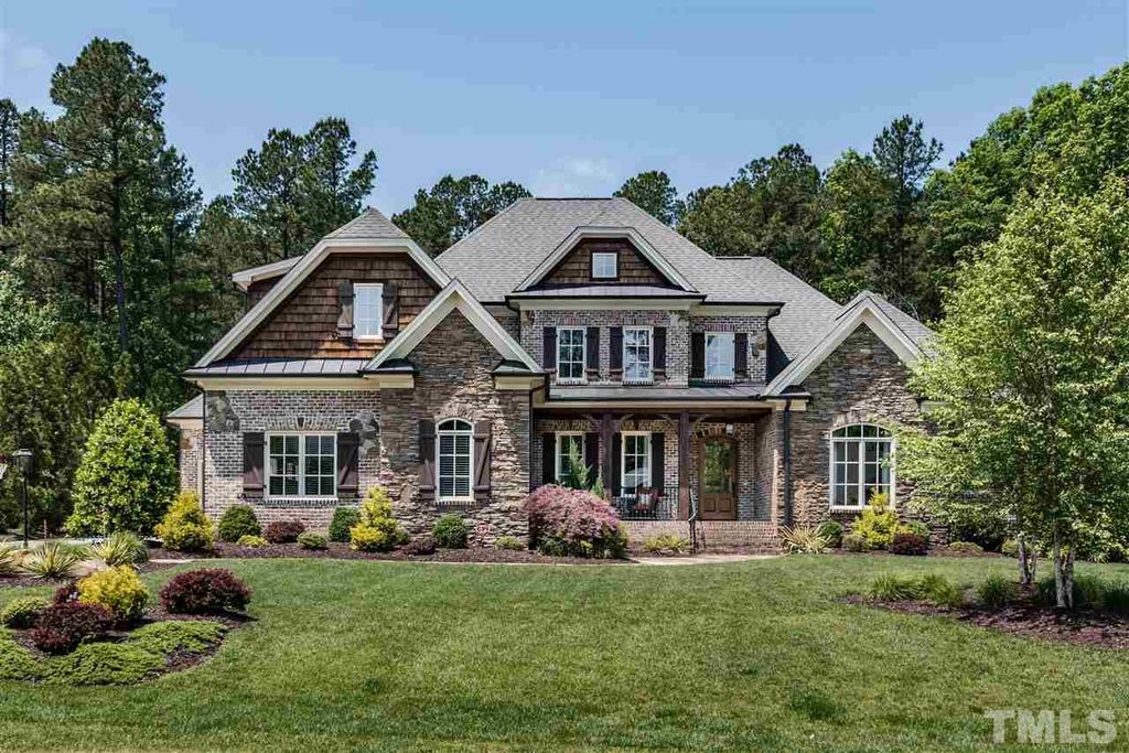 6840 Piershill Ln, Cary, NC 27519 -  $1,050,000 home for sale, house images, photos and pics gallery