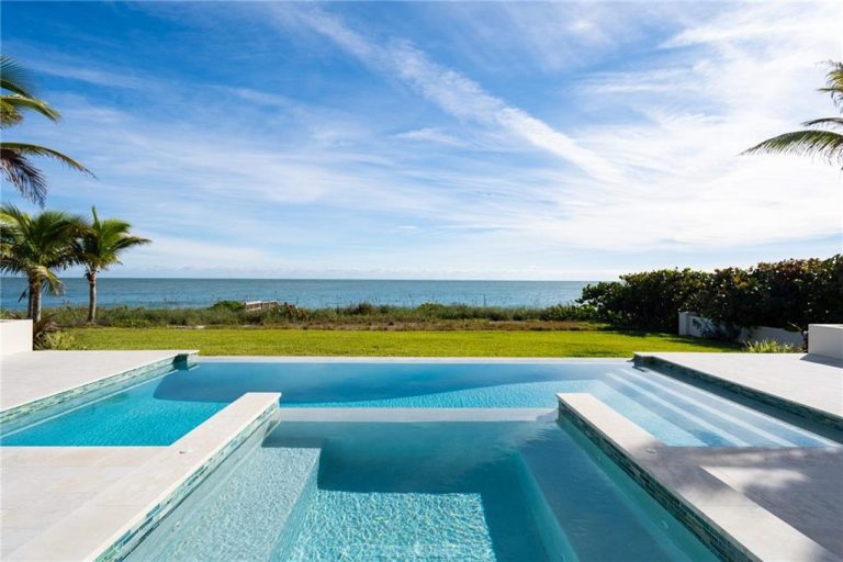 700 Reef Rd Vero Beach, FL 32963 7,500,000 House For Sale, Home Images & Property Price