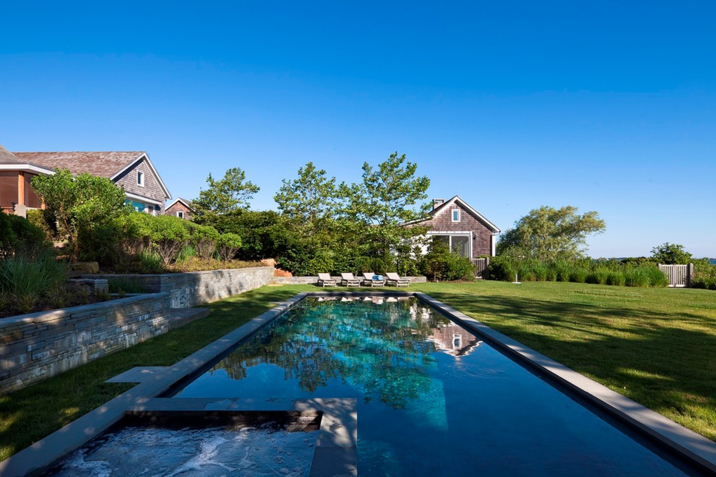 22 Old West Lake Dr, Montauk, NY 11954 - $7,950,000 home for sale, house images, photos and pics gallery