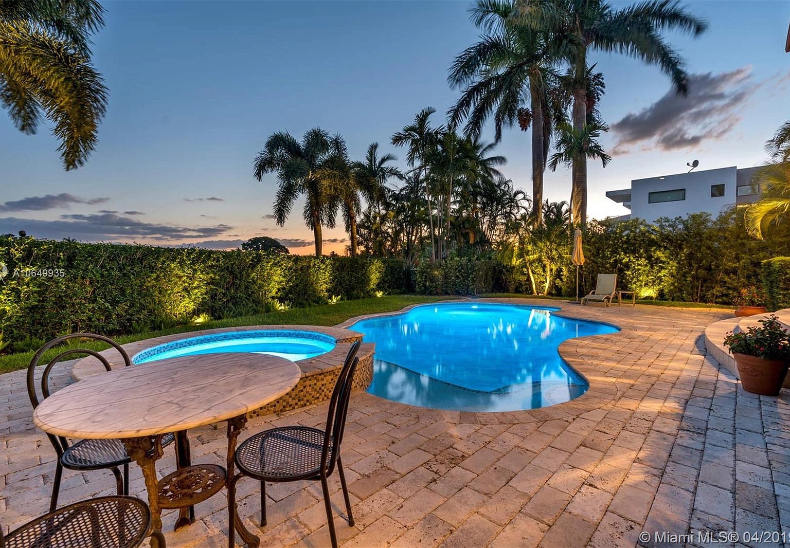 430 W 62nd St, Miami Beach, FL 33140 - $3,975,000 home for sale, house images, photos and pics gallery