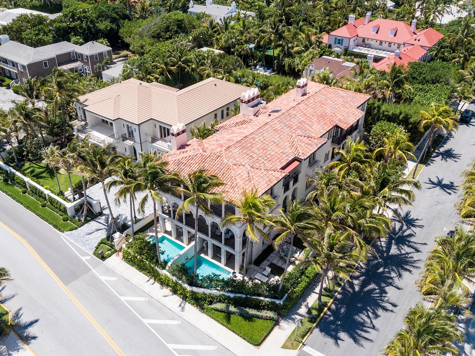 104 Gulfstream Rd, Palm Beach, FL 33480 - $14,490,000 home for sale, house images, photos and pics gallery