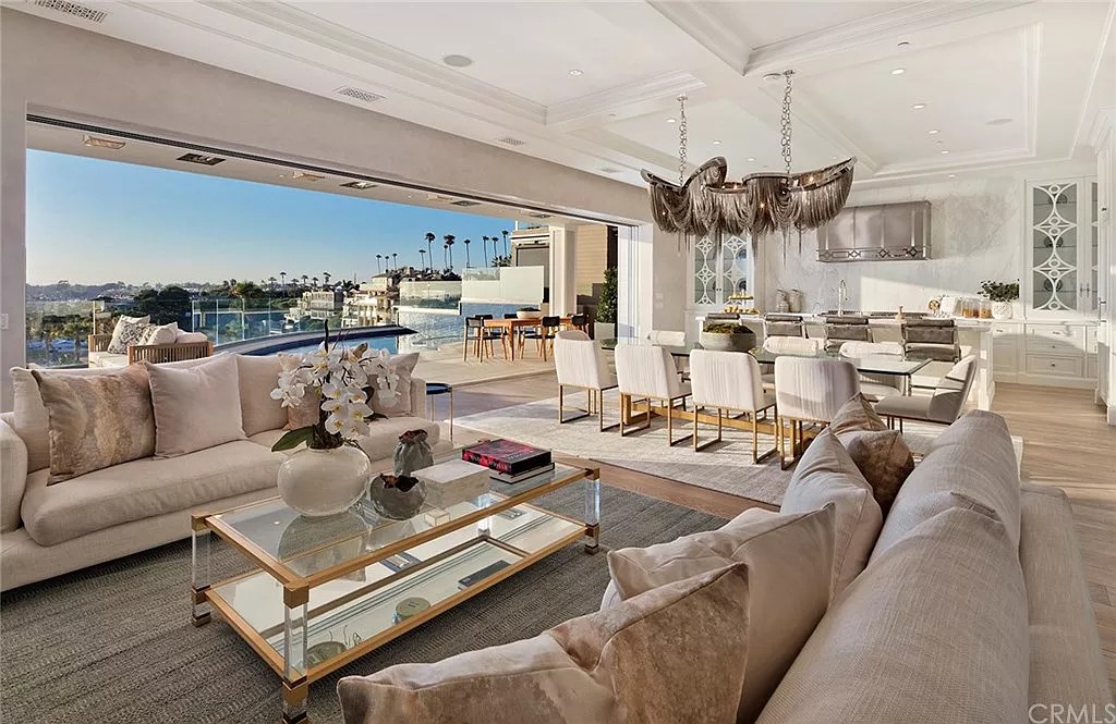 301 Carnation Ave, Corona Del Mar, CA 92625 - $19,995,000 home for sale, house images, photos and pics gallery