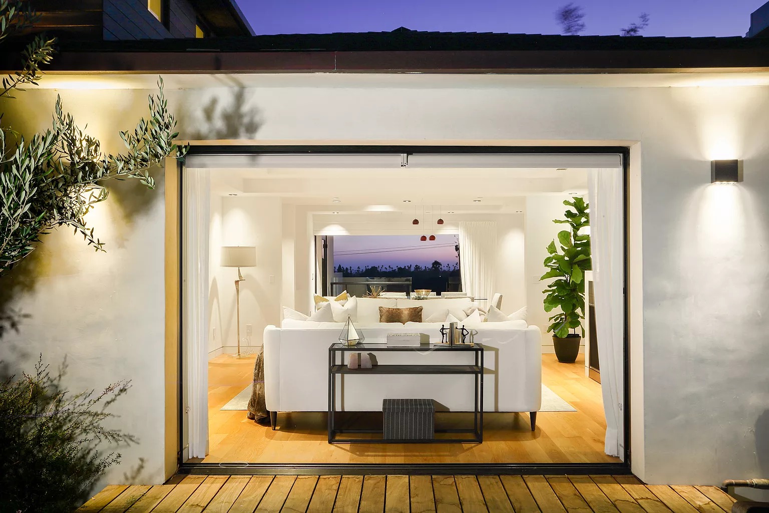 902 Berkeley St, Santa Monica, CA 90403 - $5,995,000 home for sale, house images, photos and pics gallery