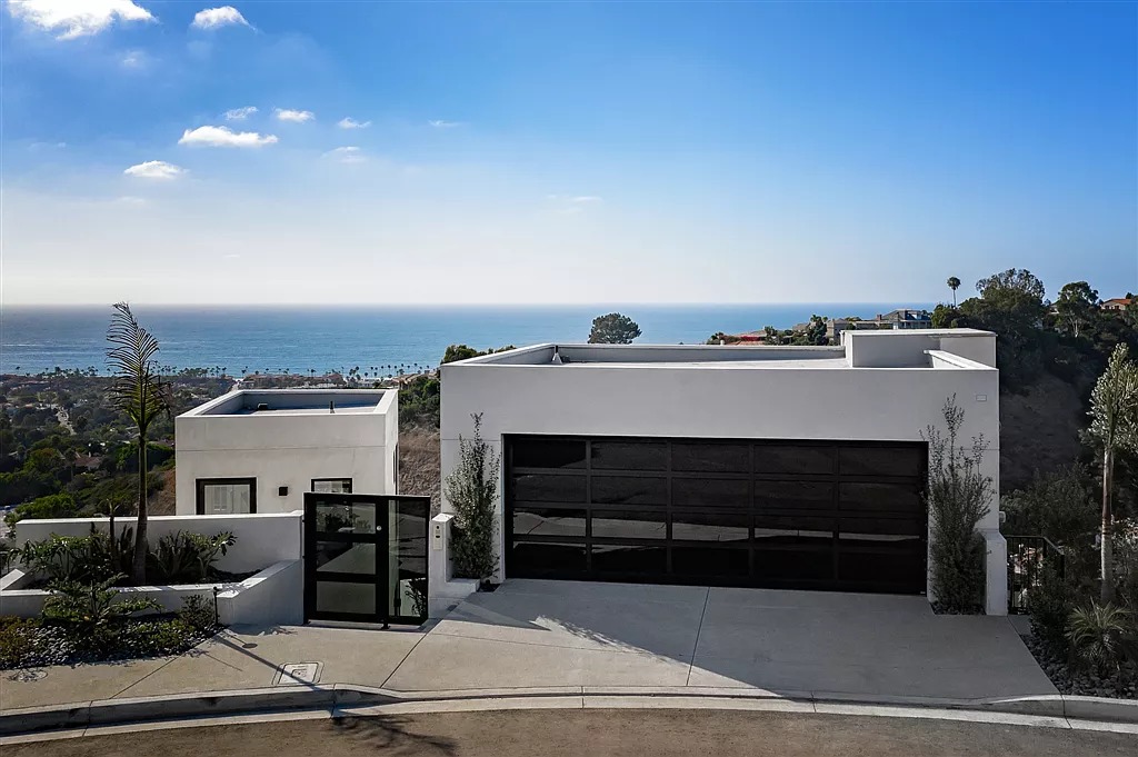 7930 Costebelle Way, La Jolla, CA 92037 - $5,895,000 home for sale, house images, photos and pics gallery