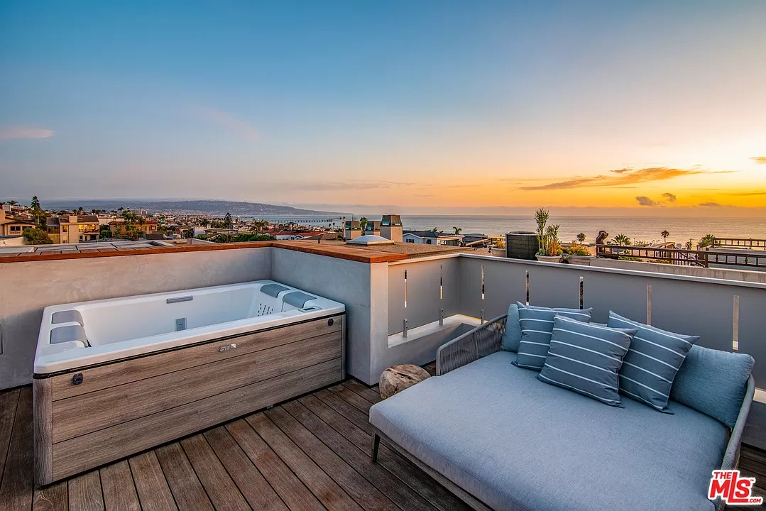315 26th St, Hermosa Beach, CA 90254 - $6,950,000 home for sale, house images, photos and pics gallery