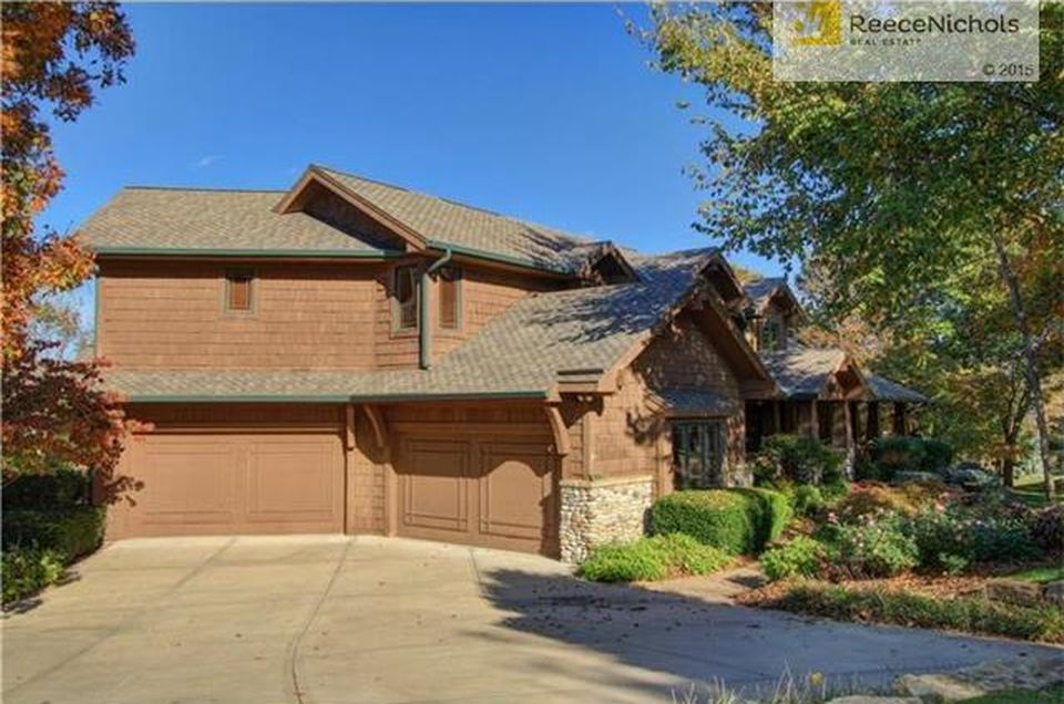 10191 S Highland Ln, Olathe, KS 66061 -  $1,100,000 home for sale, house images, photos and pics gallery