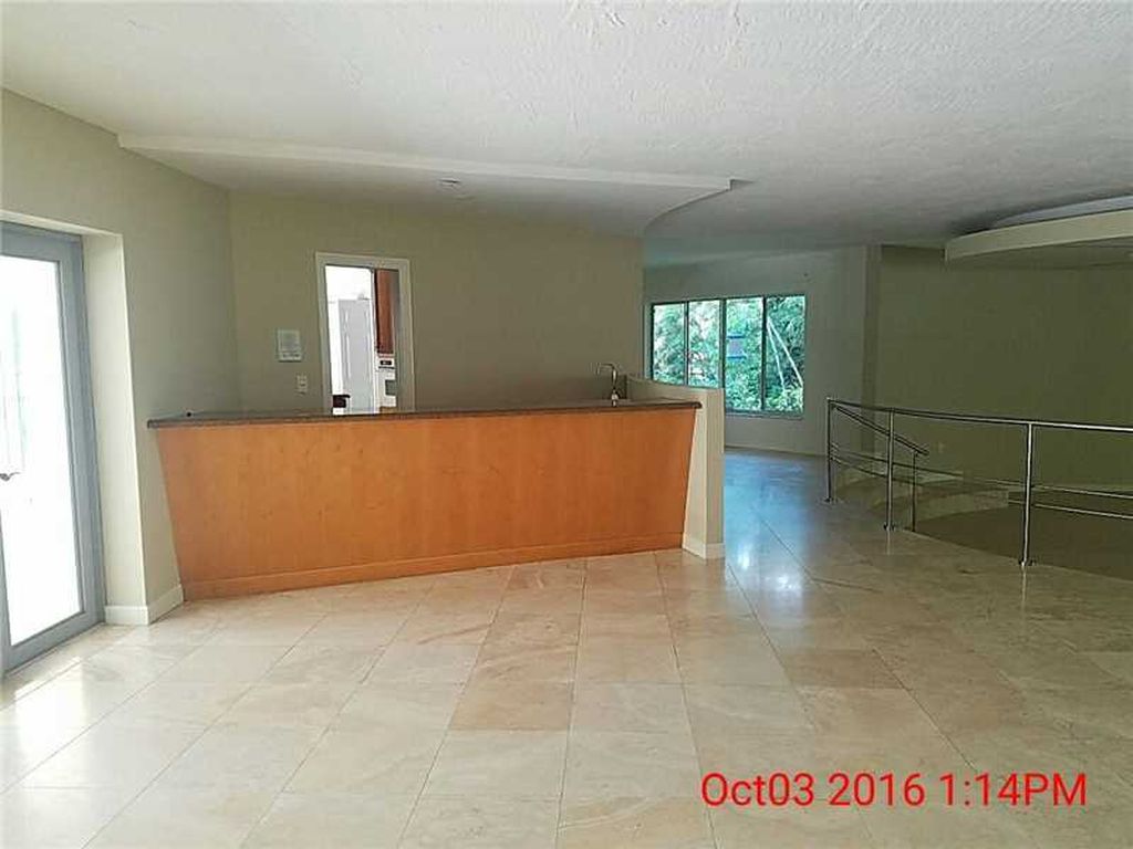 12001 Pine Needle Ln, Pinecrest, FL 33156 -  $1,150,000 home for sale, house images, photos and pics gallery