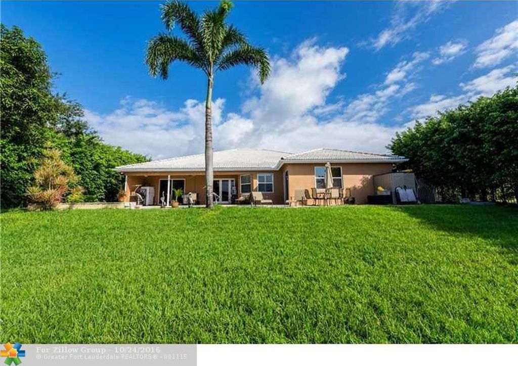 12880 Country Glen Dr, Cooper City, FL 33330 -  $949,999 home for sale, house images, photos and pics gallery