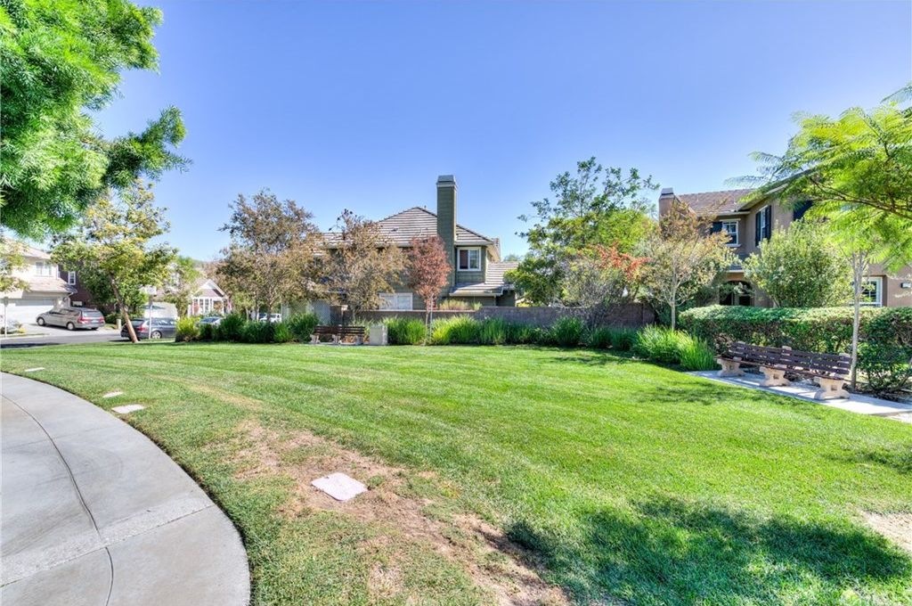2 Brynwood Ln, Ladera Ranch, CA 92694 -  $915,000 home for sale, house images, photos and pics gallery