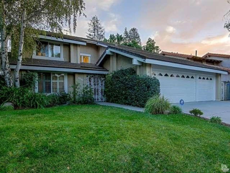 2244 Silver Spring Dr, Westlake Village, CA 91361 -  $1,095,000 home for sale, house images, photos and pics gallery