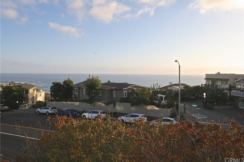 2749 Solana Way, Laguna Beach, CA 92651 -  $1,149,000 home for sale, house images, photos and pics gallery