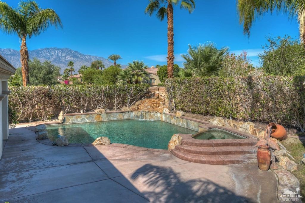 32 Toscana Way E, Rancho Mirage, CA 92270 -  $874,900 home for sale, house images, photos and pics gallery