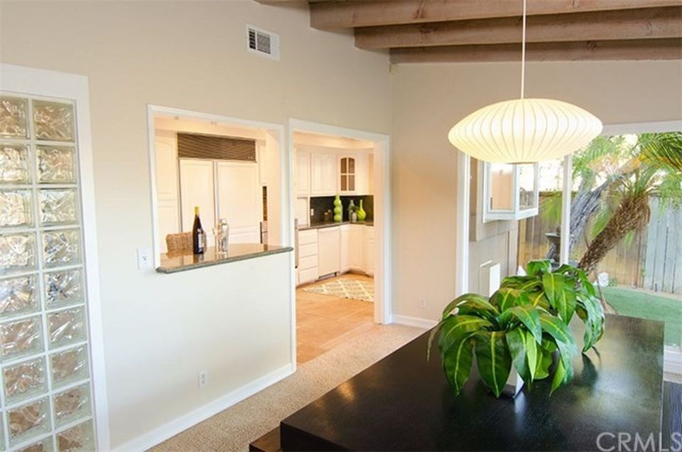 3420 Scadlock Ln, Sherman Oaks, CA 91403 -  $1,099,000 home for sale, house images, photos and pics gallery