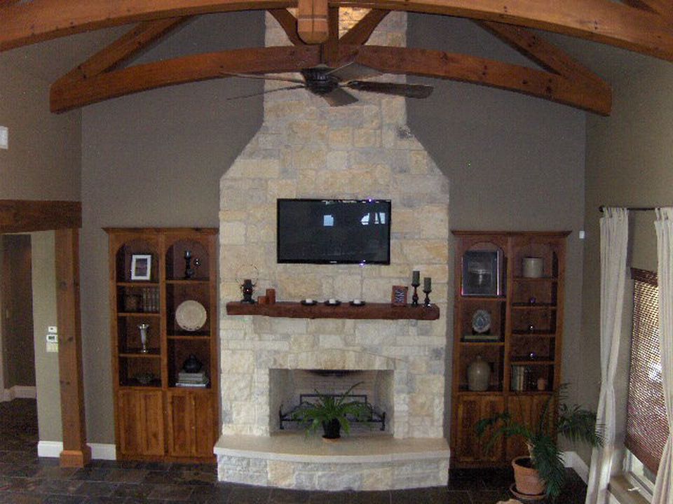 374 Vista N, Pipe Creek, TX 78063 -  $1,195,000 home for sale, house images, photos and pics gallery