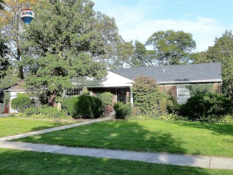 4135 Woodland Ave, Western Springs, IL 60558 -  $895,000 home for sale, house images, photos and pics gallery