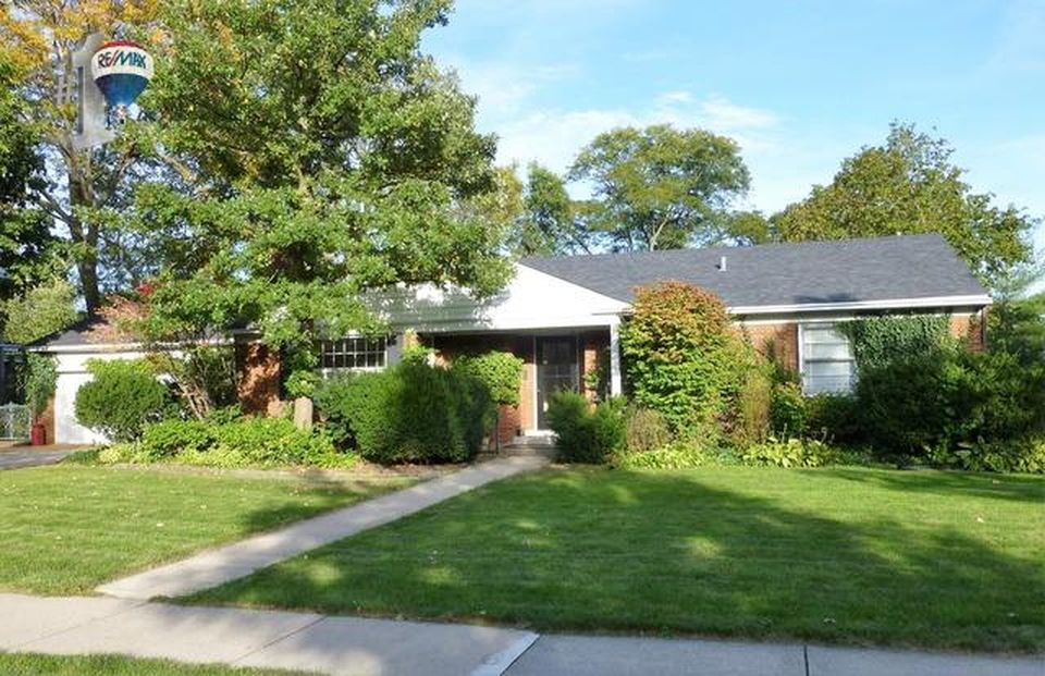 4135 Woodland Ave, Western Springs, IL 60558 -  $895,000 home for sale, house images, photos and pics gallery
