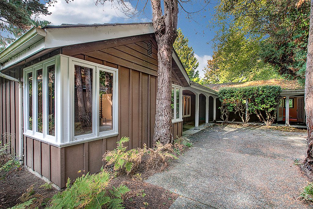 4512 W Cramer St, Seattle, WA 98199 -  $1,090,000 home for sale, house images, photos and pics gallery