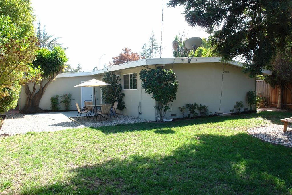 483 Virginia Ave, Campbell, CA 95008 -  $918,888 home for sale, house images, photos and pics gallery