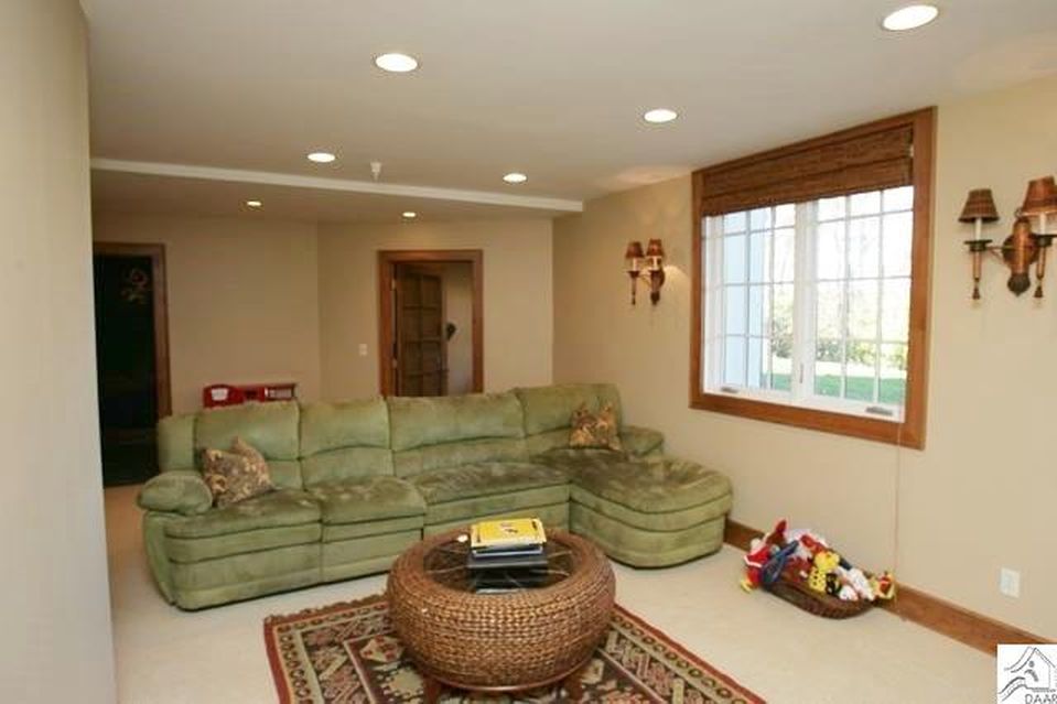 4976 Misty Bay Dr, Duluth, MN 55803 -  $949,900 home for sale, house images, photos and pics gallery