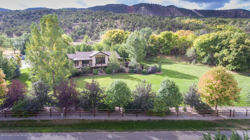 5446 County Road 309, Parachute, CO 81635 -  $900,000 home for sale, house images, photos and pics gallery