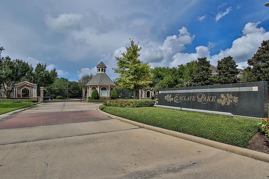 906 Peachwood Bend Dr, Houston, TX 77077 -  $972,500 home for sale, house images, photos and pics gallery
