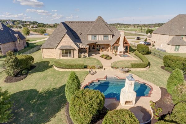 105 Clariden Ranch Rd, Southlake, TX 76092 -  $1,099,000