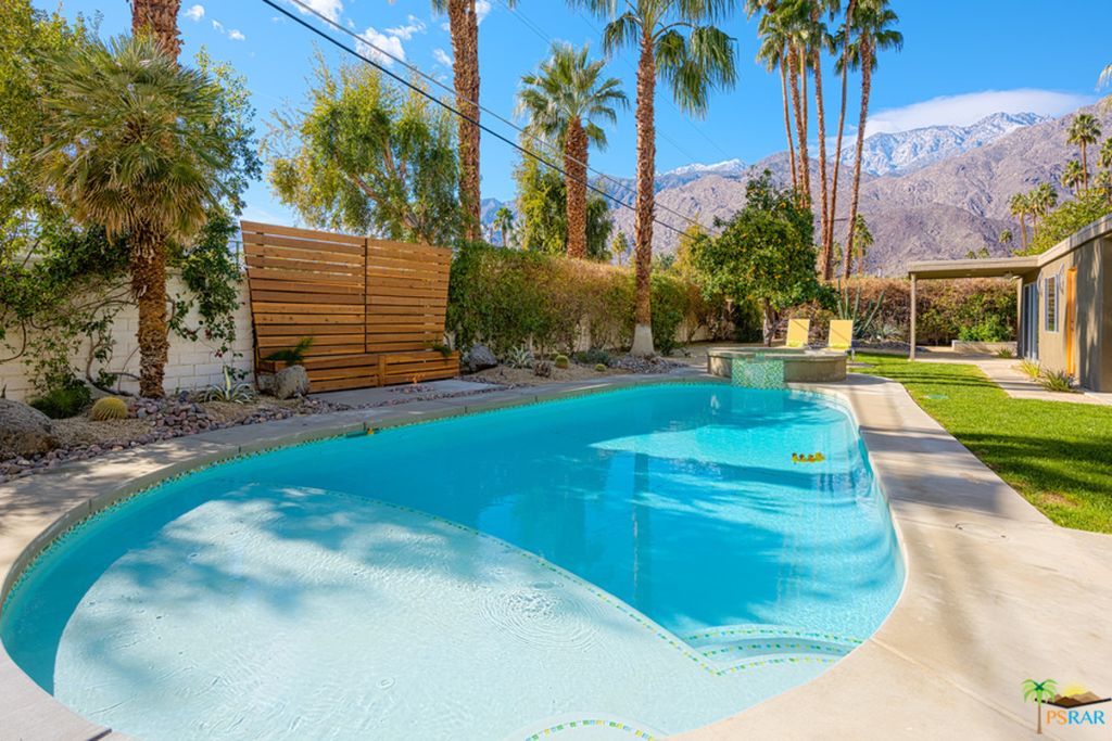 1115 E Deepwell Rd, Palm Springs, CA 92264 -  $1,095,000 home for sale, house images, photos and pics gallery