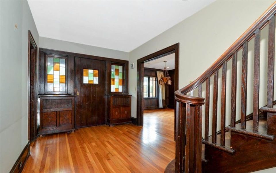 12-14 Kingswood Rd, Weehawken, NJ 07086 -  $1,099,000 home for sale, house images, photos and pics gallery