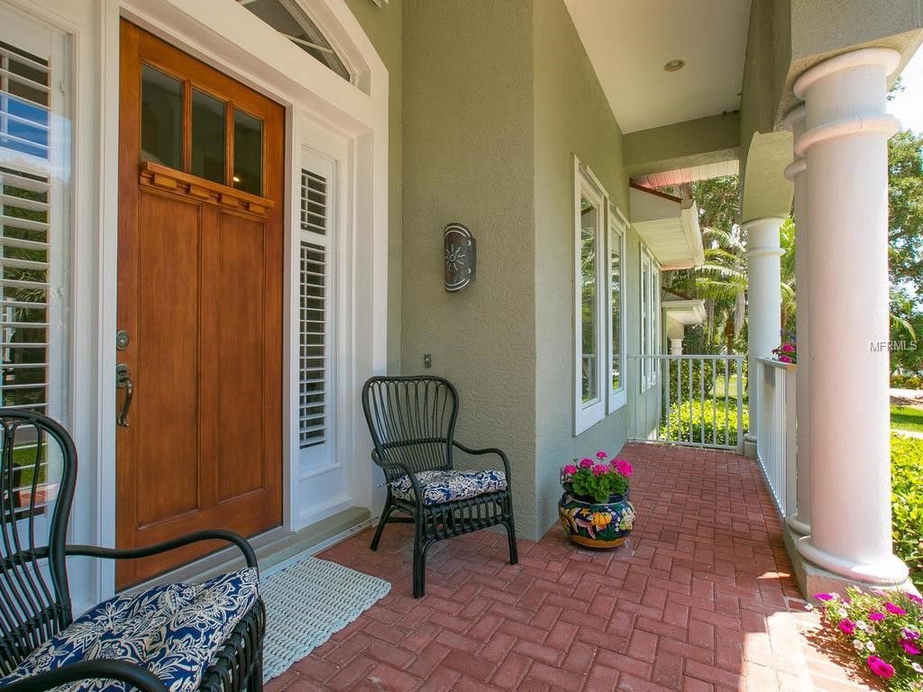 1221 Oyster Cove Dr, Sarasota, FL 34242 -  $1,195,000 home for sale, house images, photos and pics gallery